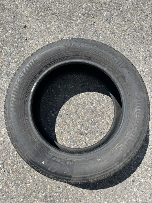 Продам      шину