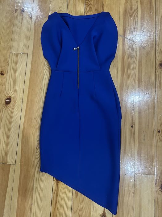 Женское вечернее платье