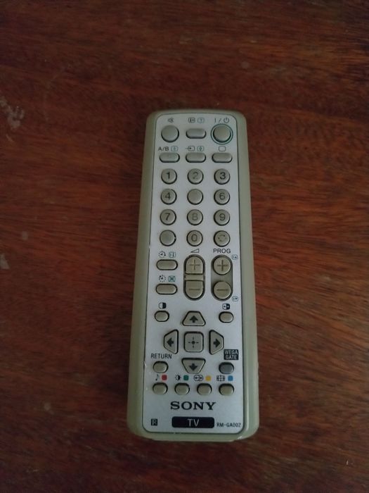 Продам телевизор б/у