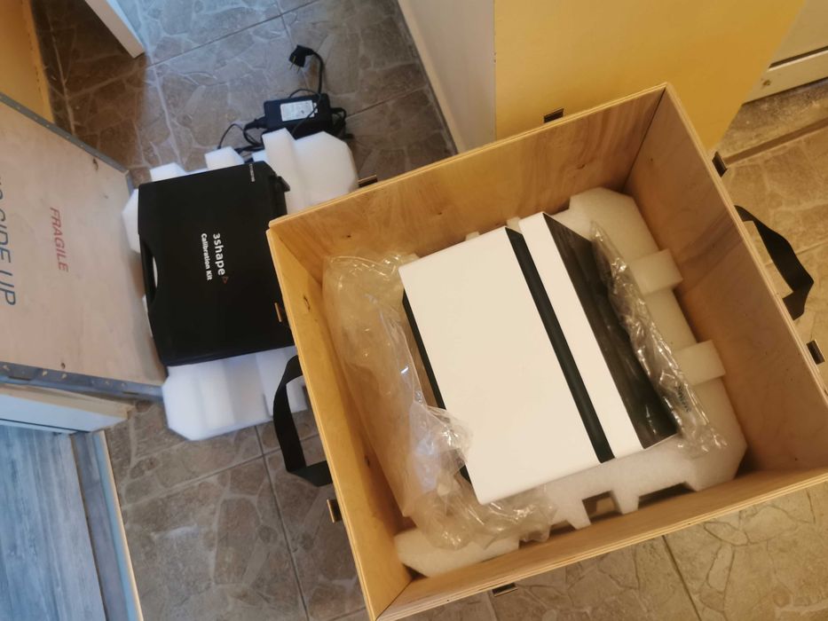 Зъботехнически скенер 3shape d700