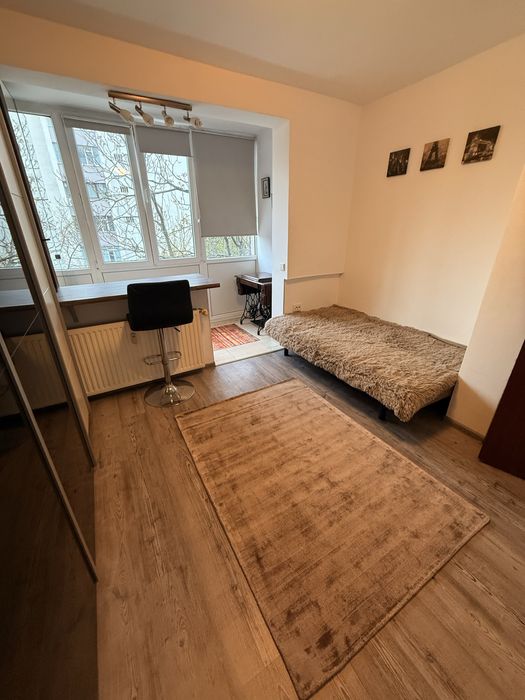 Calea Giulesti, reper Statia George Valsan ( fosta Flamanda ), apt. 3 camere