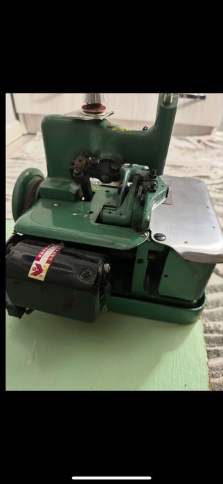 Продается швейная машина и оверлок