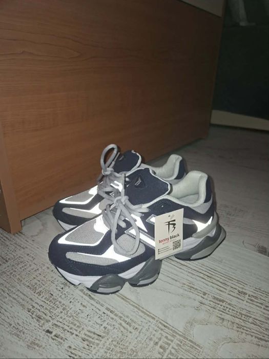 Обувки Tonny Black