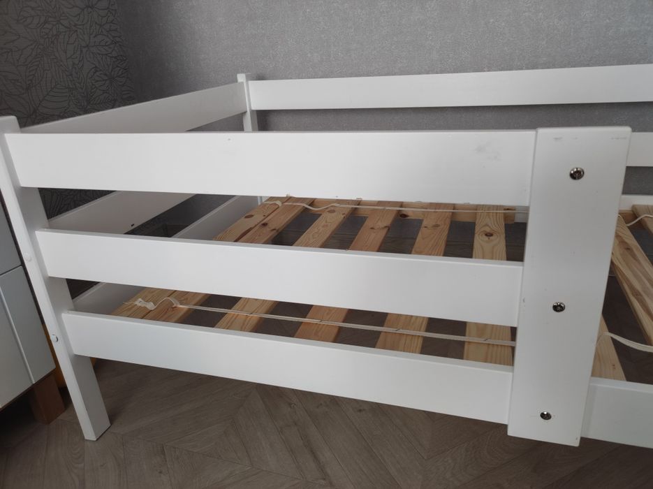 Продам детскую кровать