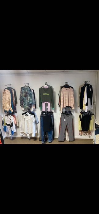 Haine outlet dama si barbati 250 buc.