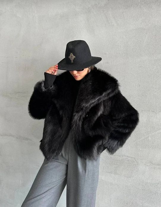 Къси дамски палтенца