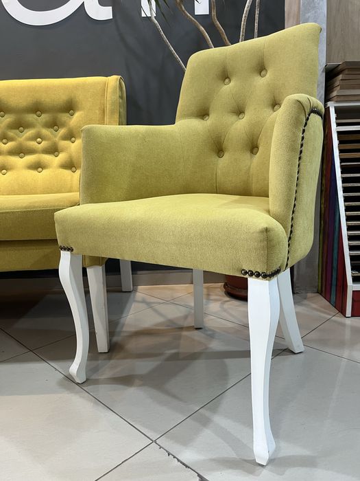 Трапезно канапе и кресло