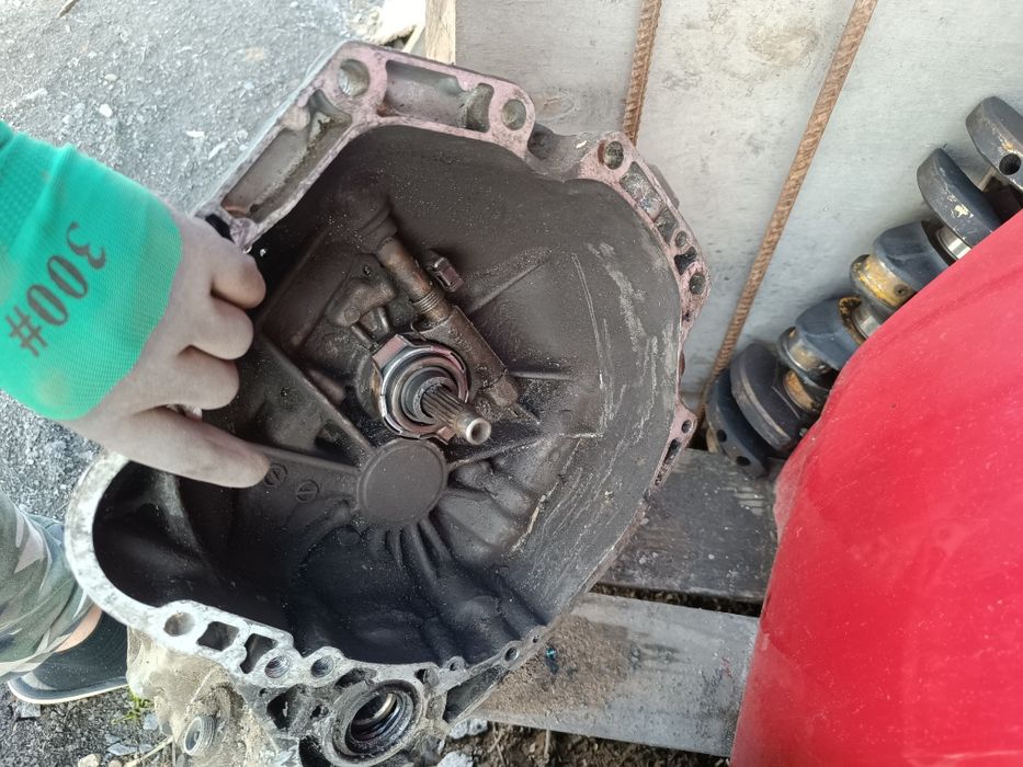 Продам коробку передач механическая