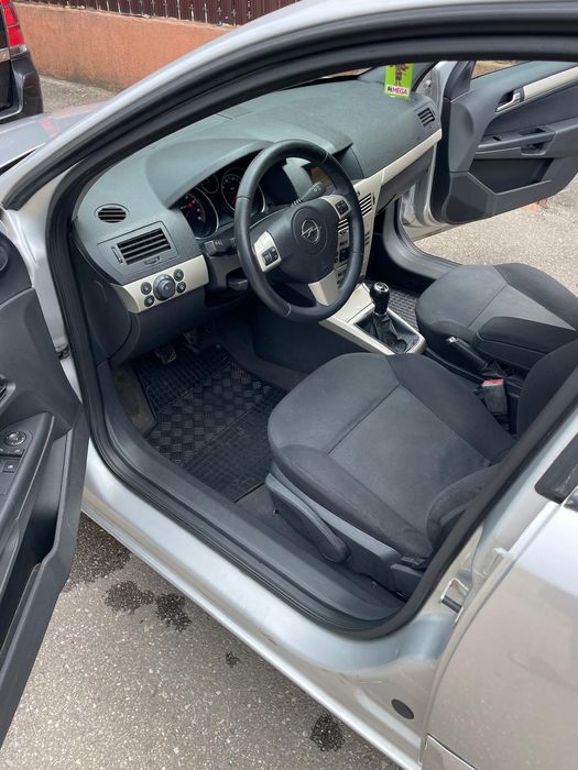 Opel Astra 1.4 benzina