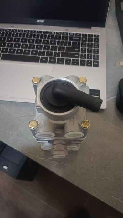 МАЗ , КамАЗларга хамма запчастлар Бор ОПТОМ нархларда