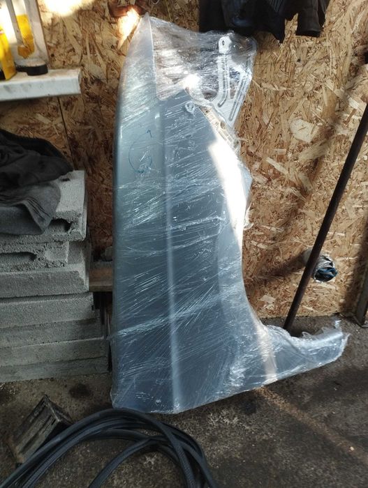 Бампер передний аутлендер 3