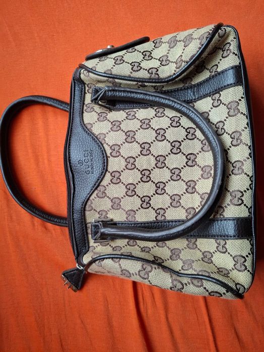 Geanta de mana de dama