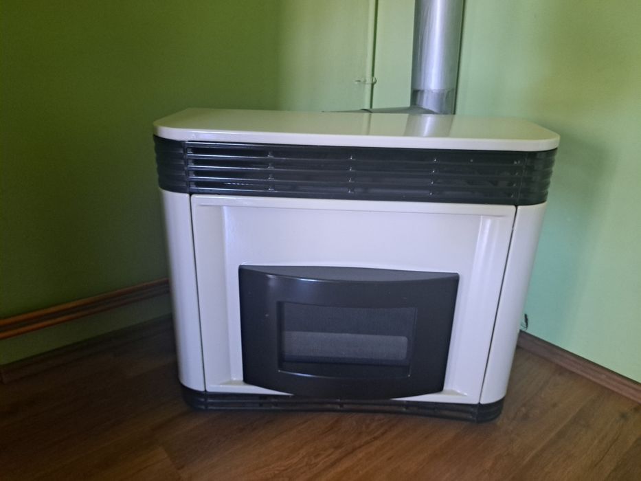 Convector 4.5kw tip semineu gaz
