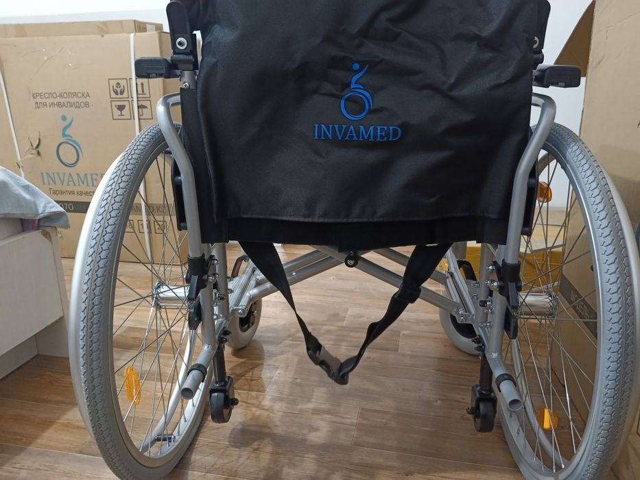 Инвалидная коляска