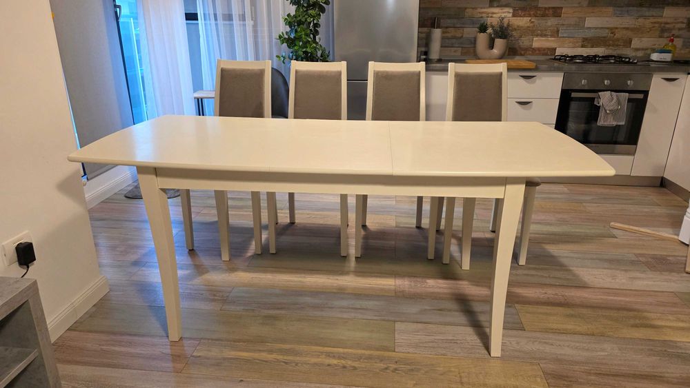 masa alba MDF  extensibila pana la 10 persoane
