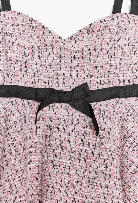 Топ ZARA със сърцевидно деколте