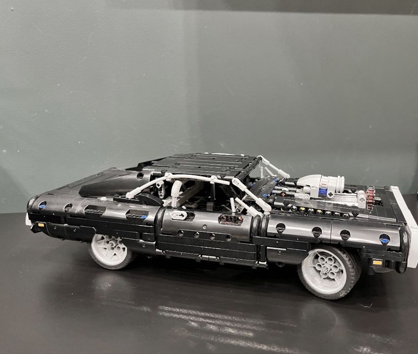 Lego tehnic Dom s Dodge 42111