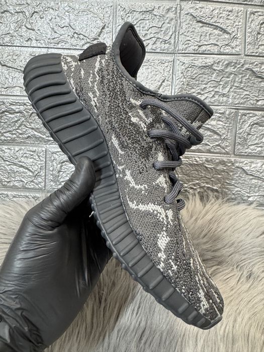 Yeezy 350 v2 MX Dark Salt Pk Premium