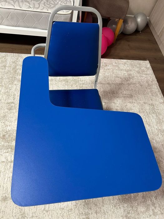 Парта для учебы(школьная)