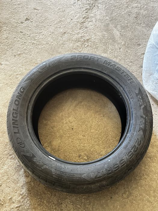 Резина Лето 225 55 R17