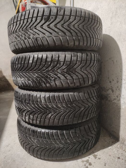 Алуминиеви джанти и зимни гуми 15 (комплект)