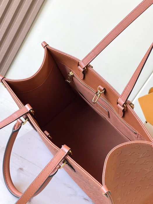 Geanta Louis Vuitton OnTheGo
