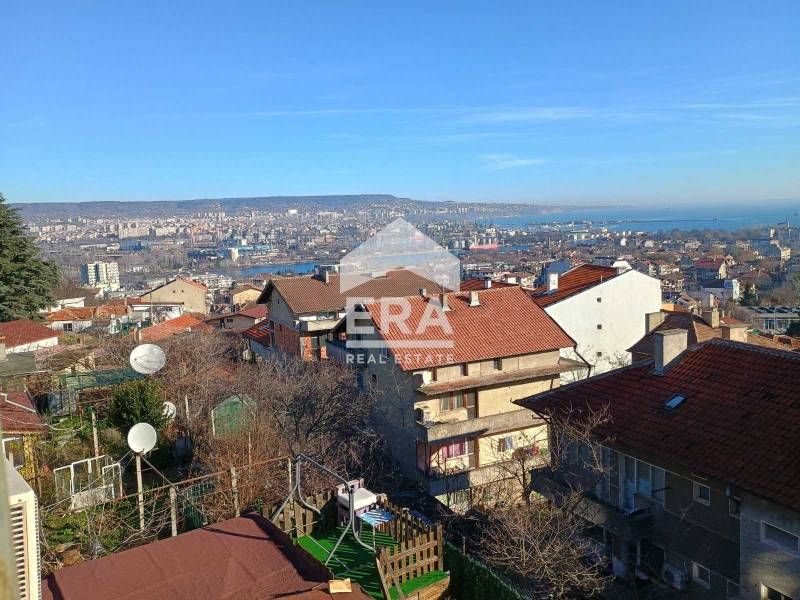 Дава се под наем Етаж от къща в Варна, Аспарухово - 100 кв.м за 714 € - Снимка #8