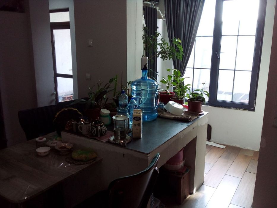 Дом продаётся,два этажа +подвал,уличный подвал.120кв.