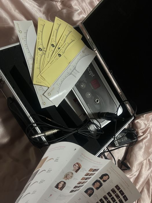 Aparat micropigmentare Elena Copaceanu si kit produse