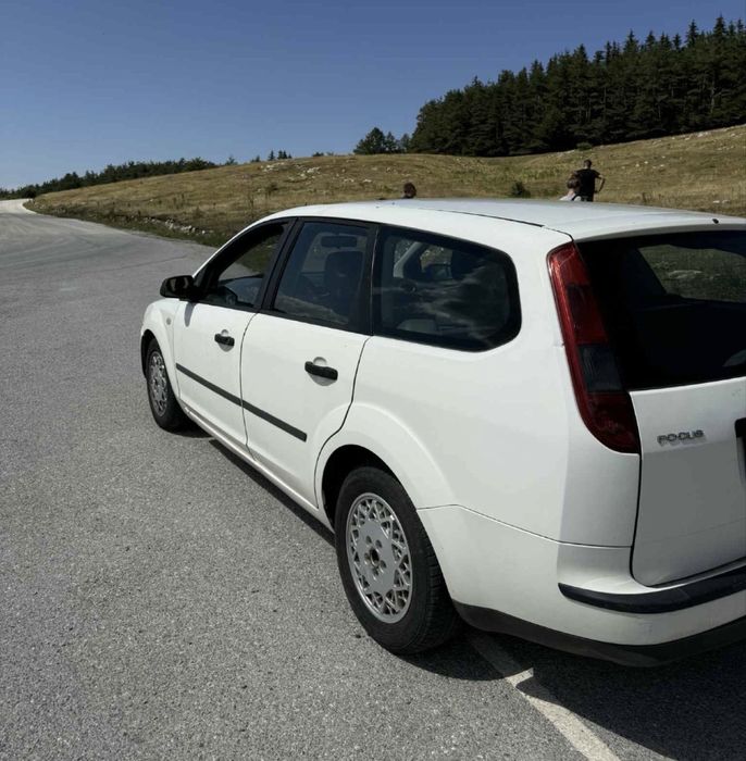 Ford Focus 1.6, 90 к.с.