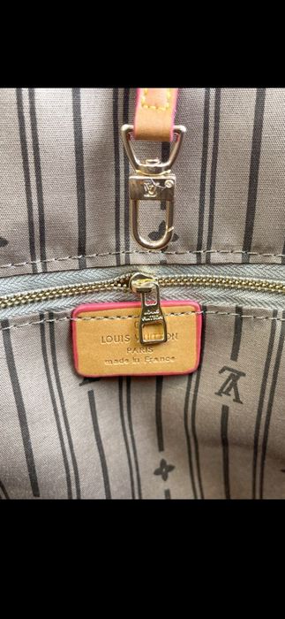 Geantă  firma[Louis Vuitton] model 2026