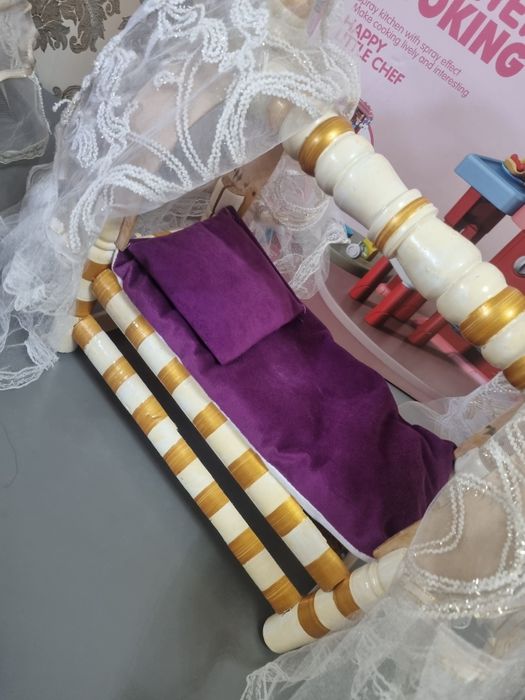 Bolalar beshigi   sotiladi