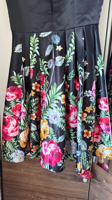 Rochie neagra ocazii