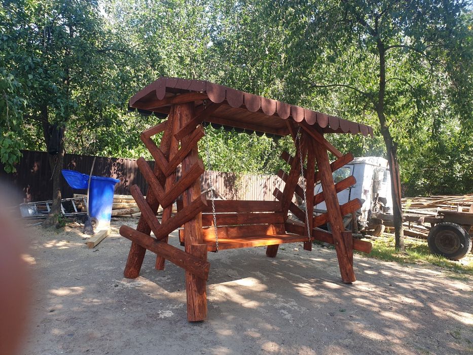 Lragăne .mese cu bănci .foișoare .căsuțe pt copii cuști de câini ..etc