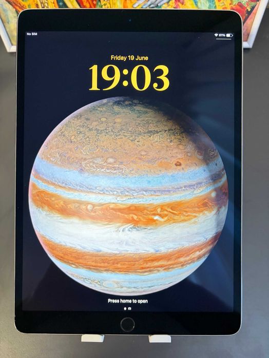 Apple iPad Pro 1gen A1709 10.5' 64GB WiFi / Gray [4GB RAM]