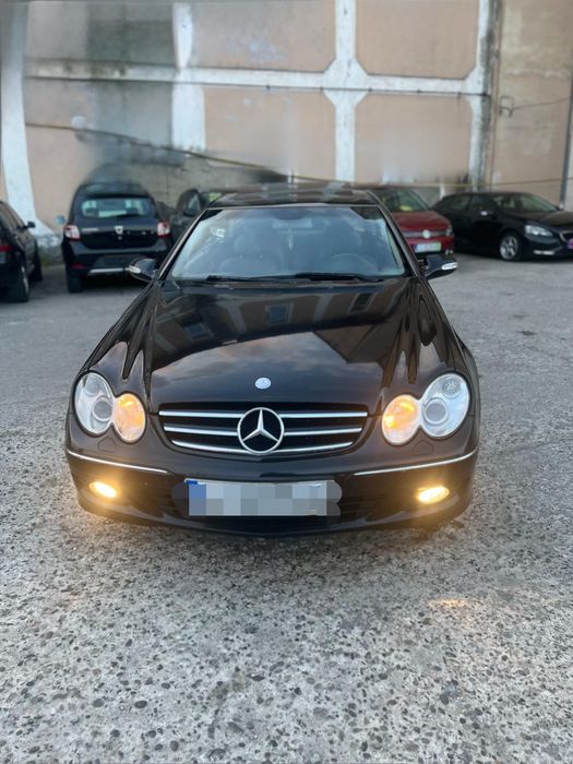 Vând Mercedes CLK