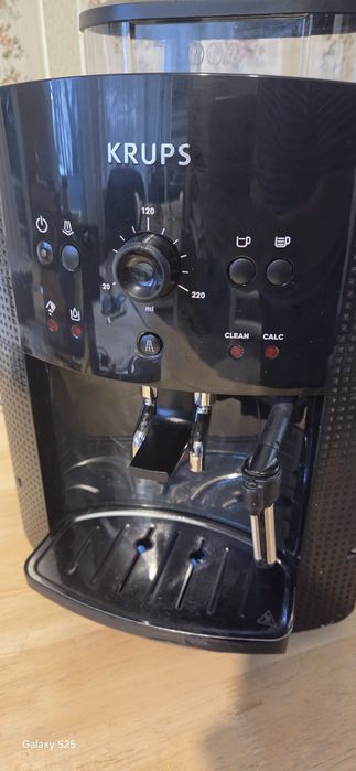 Кафемашина KRUPS EA 818870