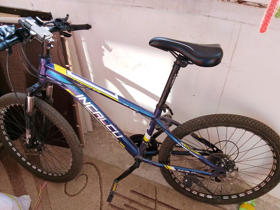 Велик Incalcu синий