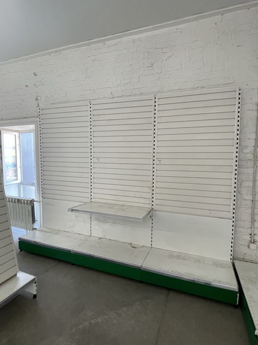 Стеллаж торговый с эконом панелями