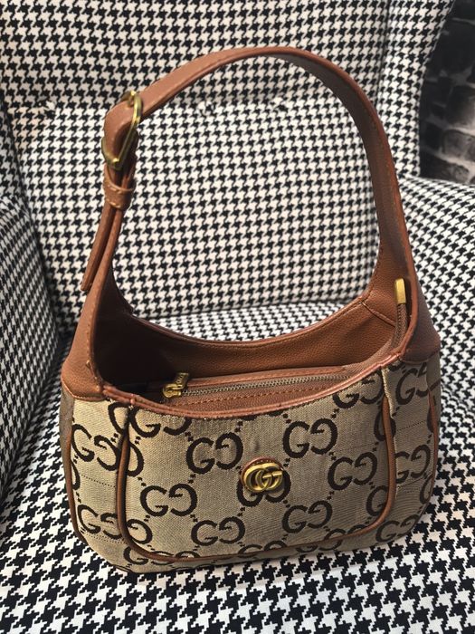 Дамски чанти НАМАЛЕНИЕ