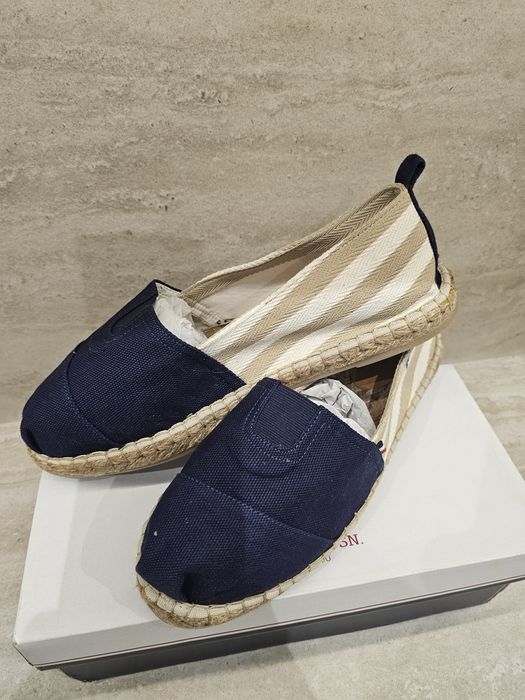 Чисто нови еспадрили US Polo