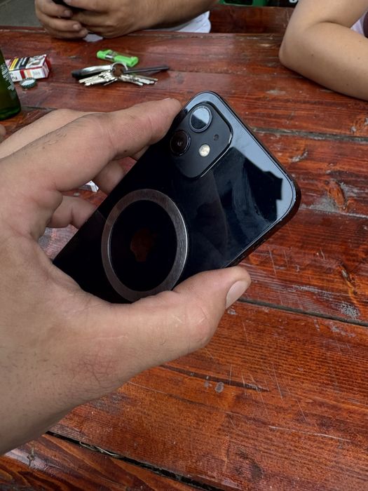 Iphone 12  64gb