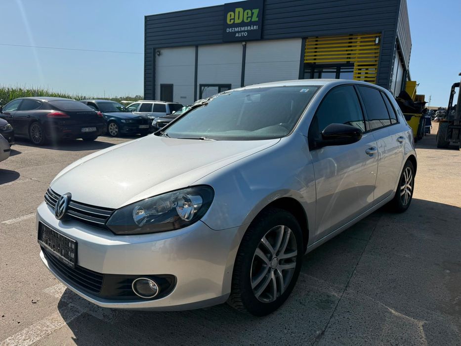 Dezmembrez Vw golf 6 Argitie - la7w 2008 1.6 benzina BSE volan stanga