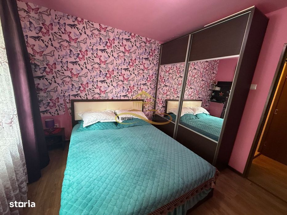 De Închiriat: Apartament 2 Camere semidecomandat, Curte Privată