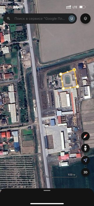 SharSharadan 1 km uzoqlikda Shovot  yo'lida joylashgan noturar bi