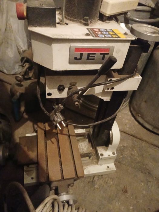 Станок сверлиный