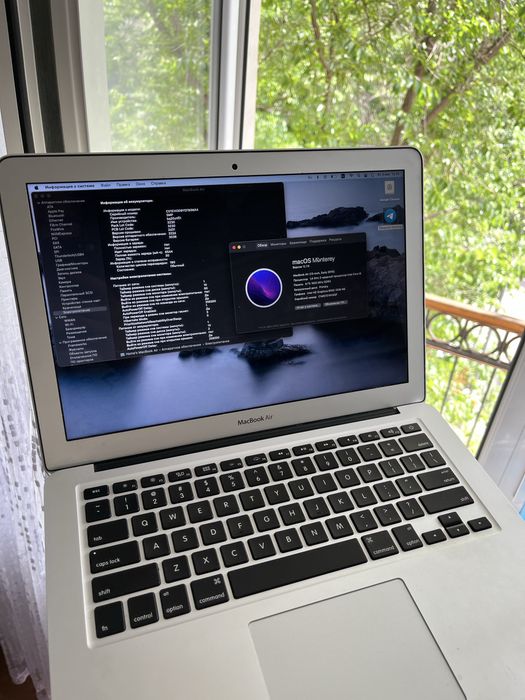 Macbook air 2015 i5/8gb/256gb