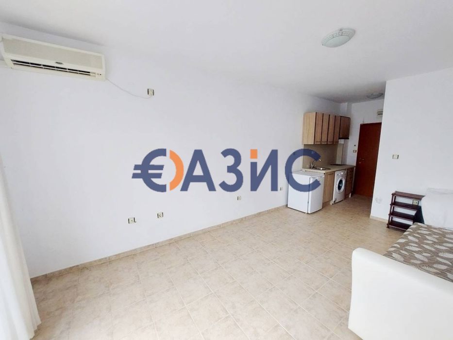 Продава се Едностаен апартамент в к.к. Слънчев бряг - 30 кв.м за 1117 €/кв.м - Снимка #4