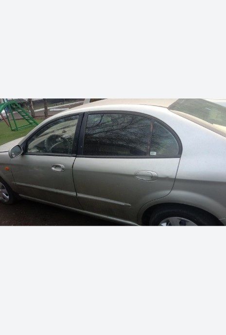 Продам срочно машину