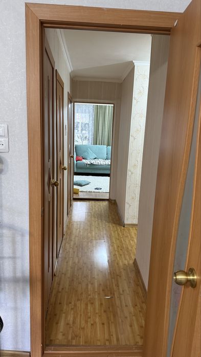 Продается пятикомнатная квартира.